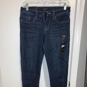 Banana Republic- Women’s dark wash, skinny jeans